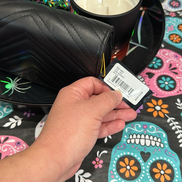 BEBE Rain crossbody - Picture 4 of 5